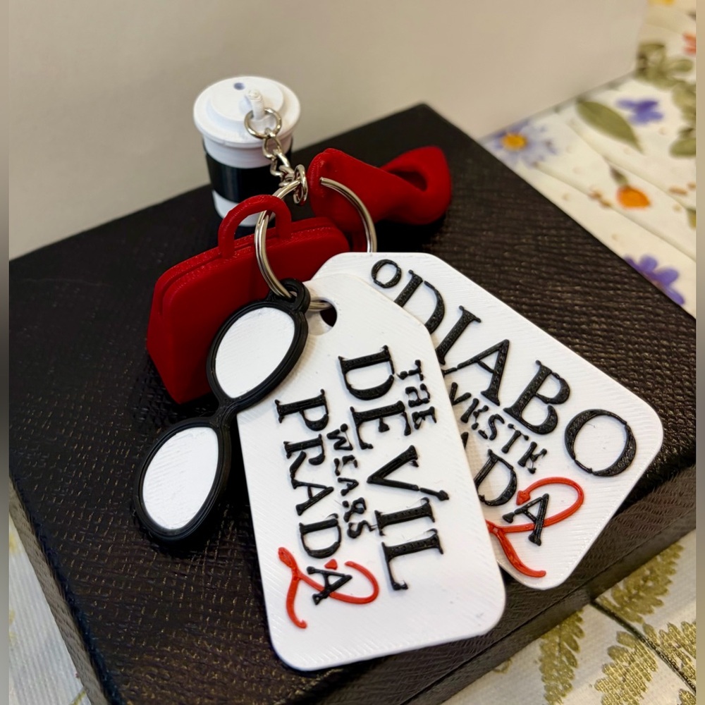 THE DEVIL WEARS PRADA Red Keychain with White Logo Tags. NEW - Picture 4 of 11